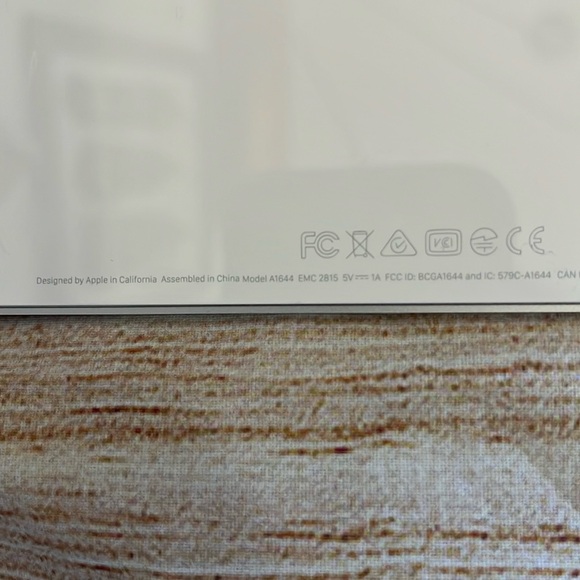 Apple Magic Keyboard A1644 - Picture 3 of 8